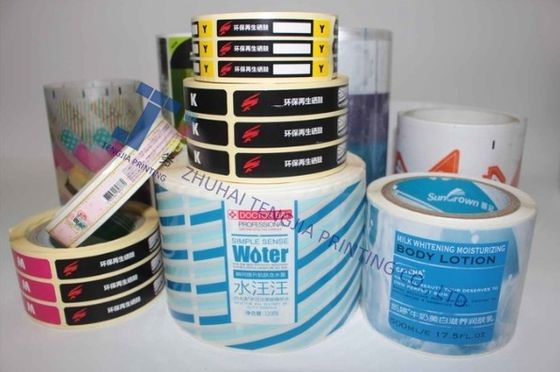 Özel Duş Gel Dikkate Alıcı Günlük Ürünler Plastik Şişe Etiketleri CMYK renk